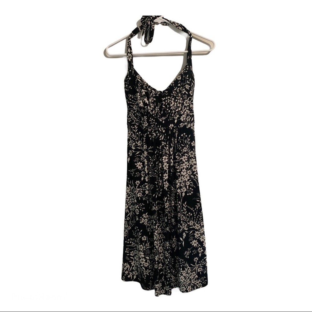 WHITE HOUSE BLACK MARKET Dress